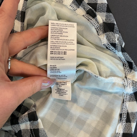 Free People Gather Turtleneck Top Black Combo Gingham Mesh Puff Sleeve M NWT - Picture 14 of 14